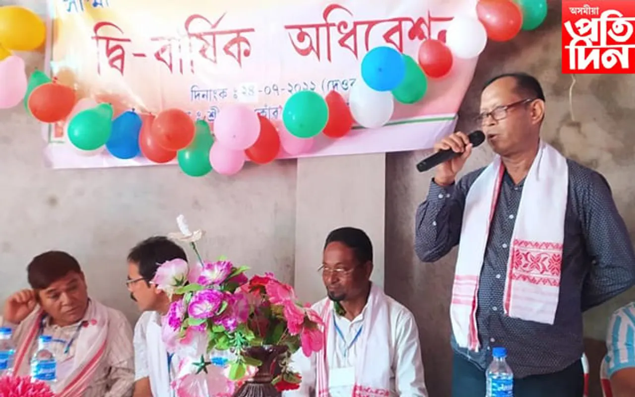 উৰিয়ামঘাটত সন্মিলিত মটৰ পৰিবহণ সন্থাৰ দ্বিবাৰ্ষিক অধিবেশন সম্পন্ন…