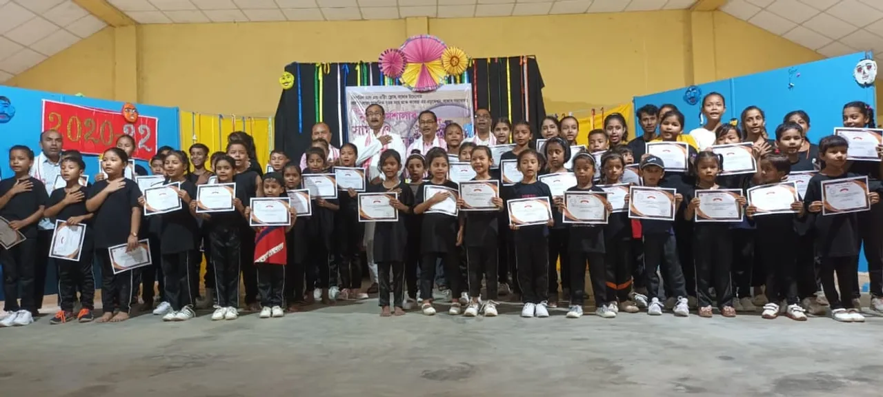 জিলমিল ডান্স এণ্ড এক্টিং ফ্ল’ৰৰ গ্ৰীষ্মকালীন কৰ্মশালাৰ সামৰণি অনুষ্ঠান…