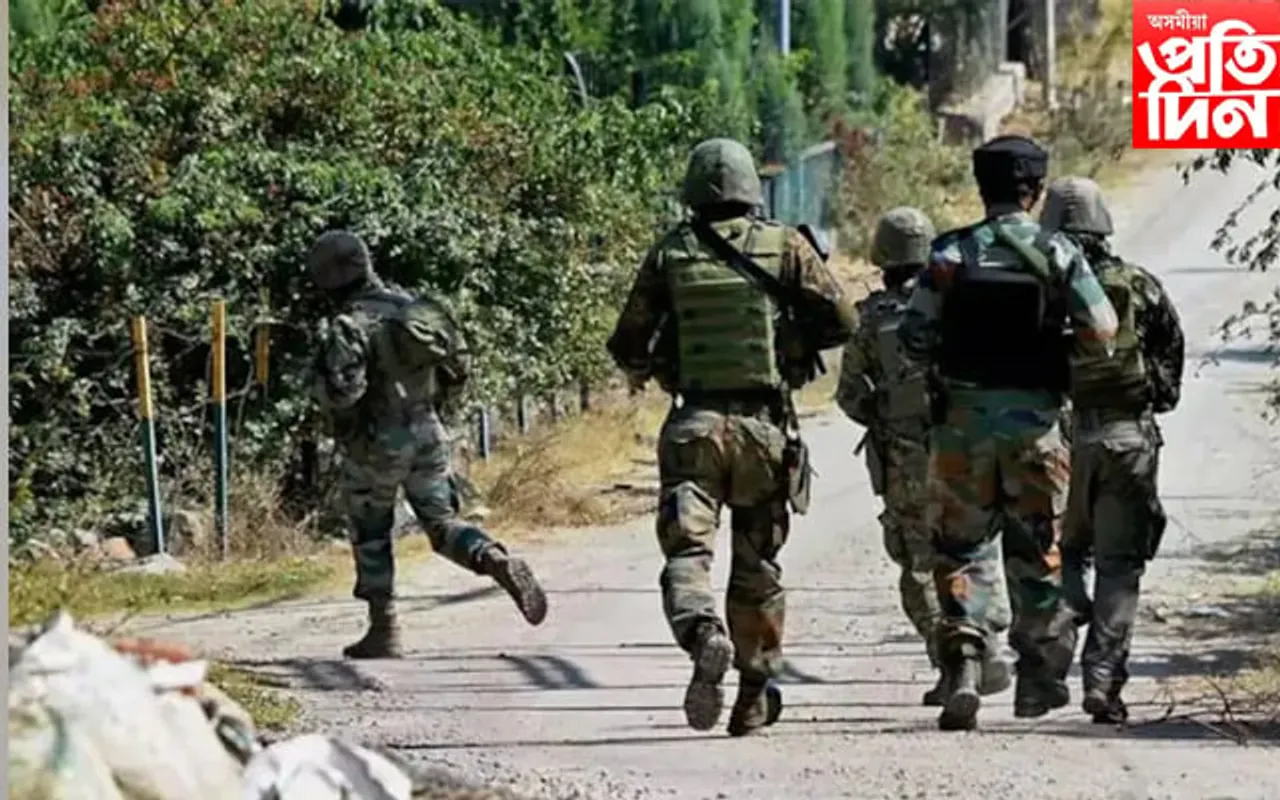 কাশ্মীৰত নিৰাপত্তাৰক্ষীৰ গুলীত নিহত ৪ সন্ত্ৰাসবাদী