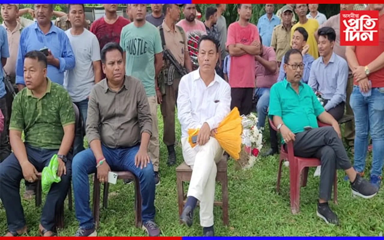 বিপিএফ দলৰ প্ৰতাপী নেতা খাম্ফা বৰগয়াৰী বিজেপিত যোগদান কৰাৰ কুচকাৱাজ চলাইছে নেকি ?