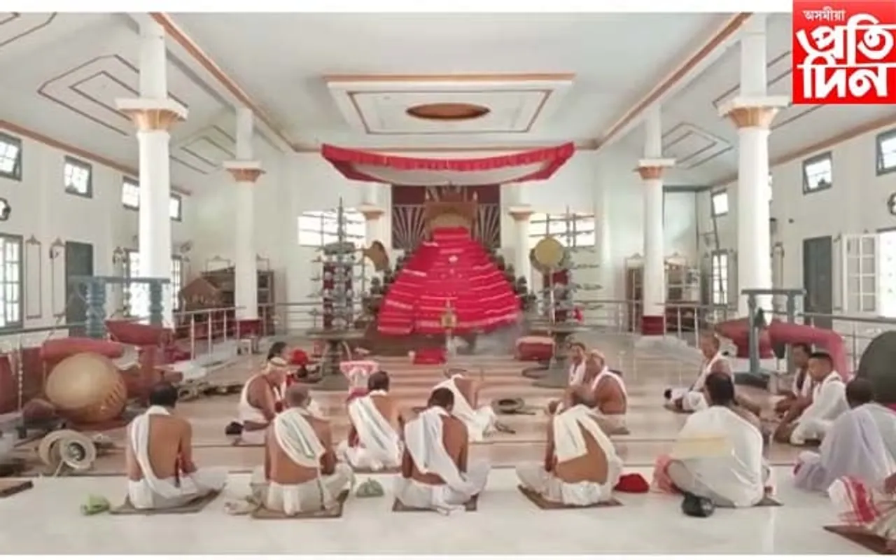 আজি পবিত্র ভাদ মাহৰ সংক্ৰান্তিঃ বটদ্ৰৱা থানত ভাদ মাহৰ নাম ৰখা পৰ্ব আৰম্ভ…