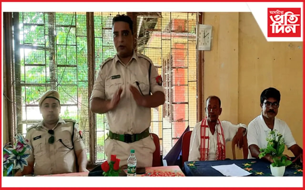 স্বাধীনতা দিৱস উপলক্ষে ঢকুৱাখনা আৰক্ষী-গাঁওৰক্ষী বাহিনীৰ সজাগতামূলক সভা…