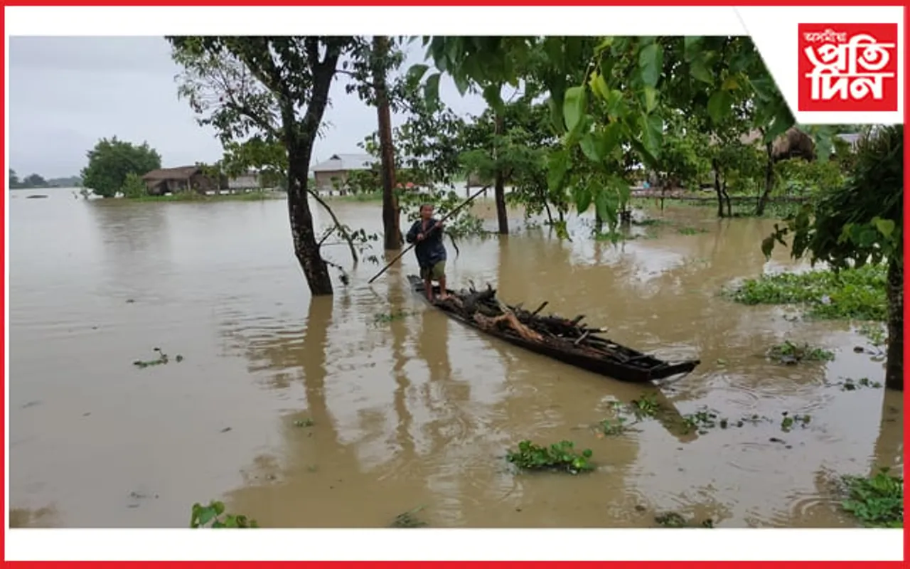 ধেমাজিৰ বান পৰিস্থিতি অপৰিবৰ্তিত; খাদ্য, বাসস্থান বিছাৰি হাহাকাৰ বন্যাৰ্তৰ…