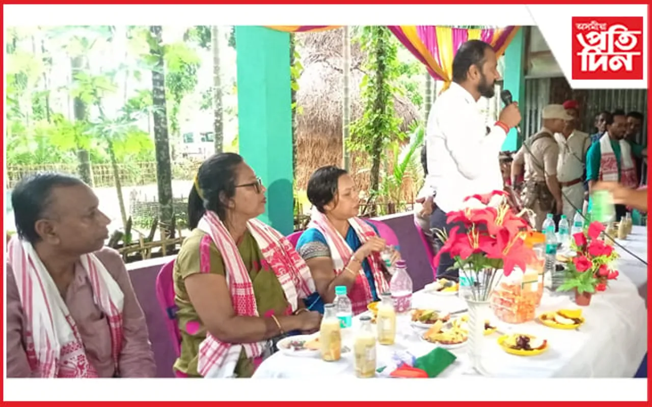 ভাৰত–বাংলাদেশ সীমান্তৰ কাঁইটীয়া তাৰৰ সিপাৰৰ ভোগডাঙাত ‘আজাদী কা অমৃত মহোৎসৱ’ৰ কাৰ্যসূচী…