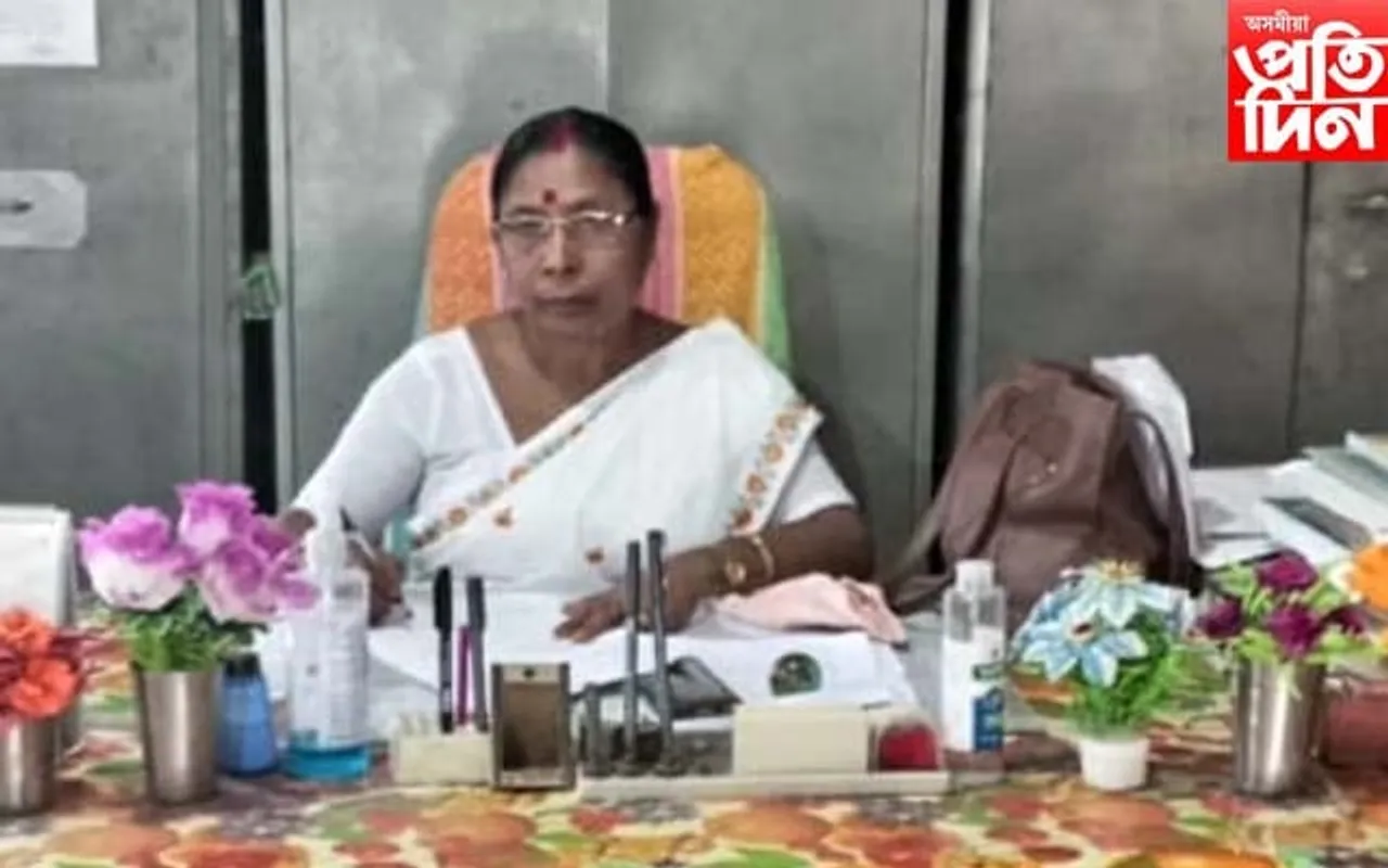 লখিমপুৰ জিলাৰ ১৭ শিক্ষকলৈ জিলা ভিত্তিক কৃতি শিক্ষকৰ বঁটা…