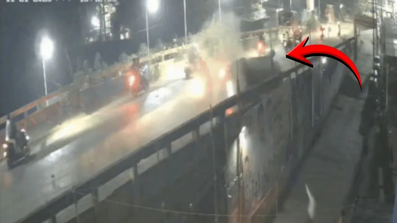 thane-ambernath-road-accident-speeding-car-crash-caught-on-cctv hindi news zxc