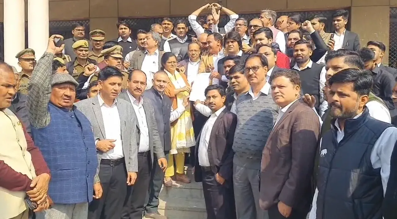 Baghpat Lawyers Protest