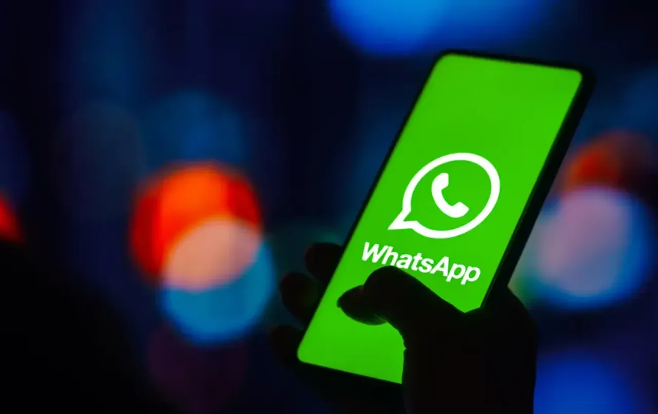 WhatsApp Chat Restore: व्हाट्सएप चैट हो गई डिलीट तो न हो परेशान, इन 3 आसान तरीकों से मिनटों में करें रिकवर