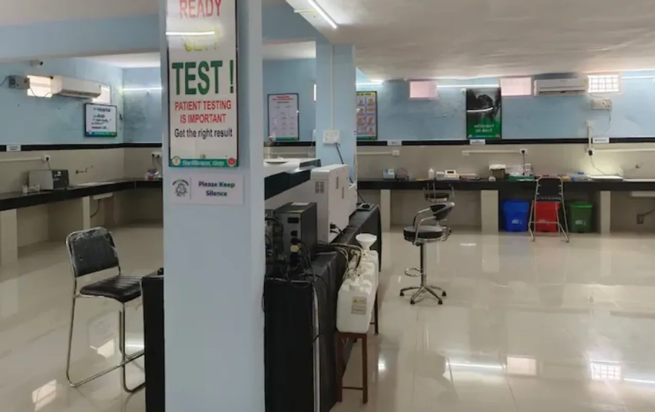 दंतेवाड़ा जिला अस्पताल की बड़ी लापरवाही: मोतियाबिंद कांड के बाद अब HIV कांड आया सामने, जानें क्या है पूरा मामला