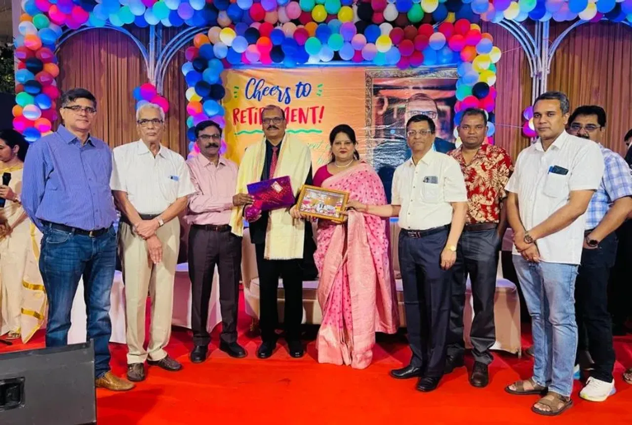 BHEL Bhopal Award Ceremony: ग्रुप G-7 ने किया  रिटायर्ड GM अविनाश चंद्र का सम्मान, वक्ताओं ने बताया कर्मयोगी का प्रतीक