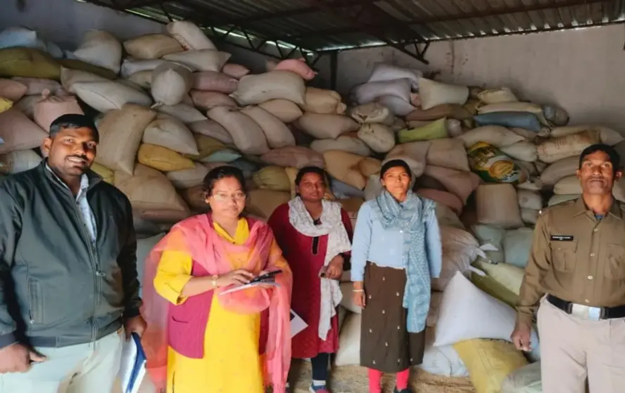 Chhattisgarh Dhan Godam Raid। Pratappur SDM