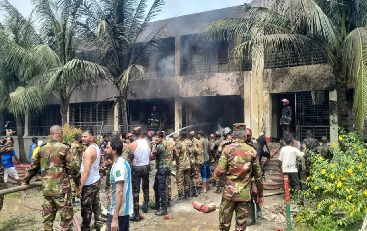 Dhaka-Aircraft-Carsh-News