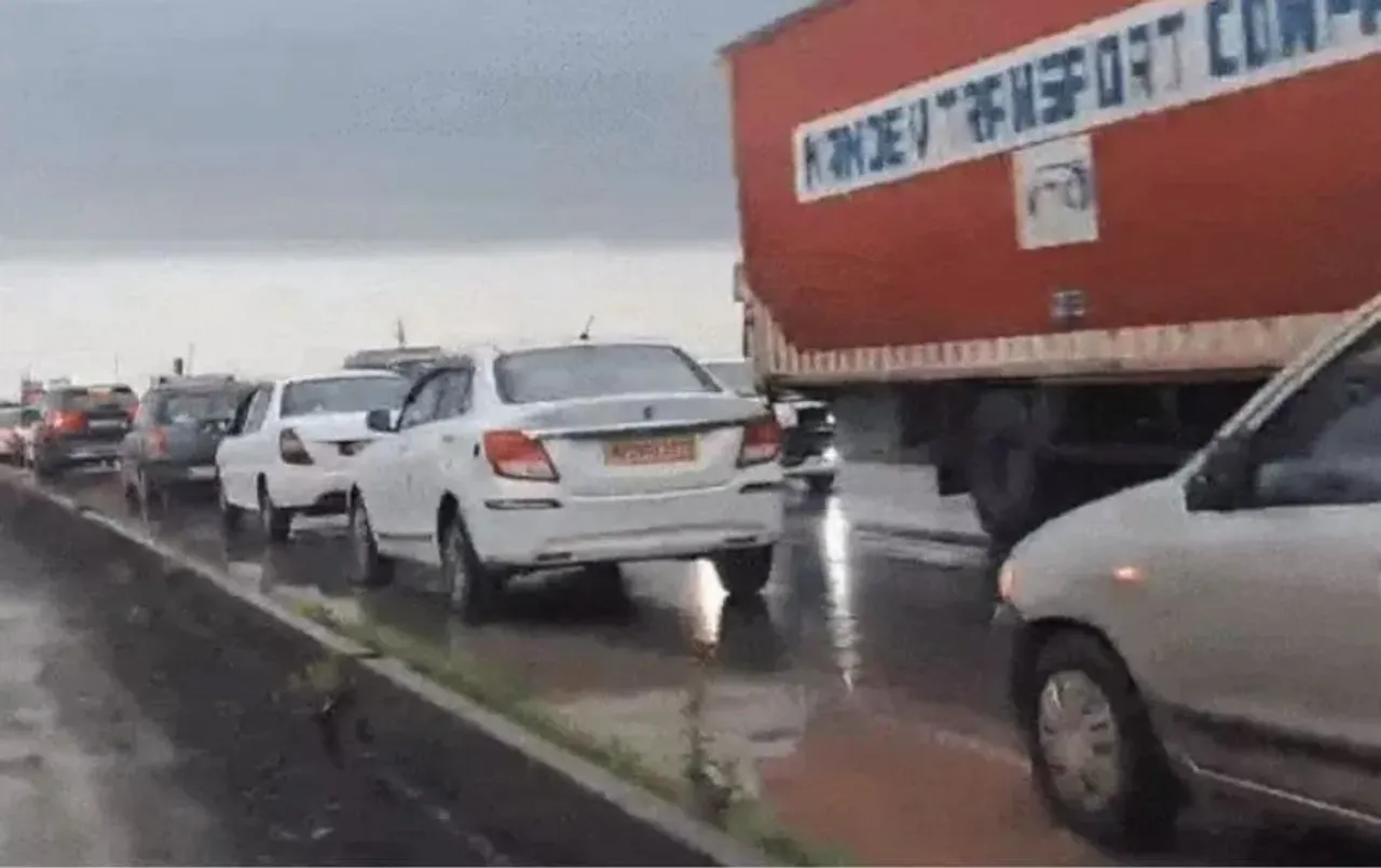 Indore Dewas Road Traffic Jam Case