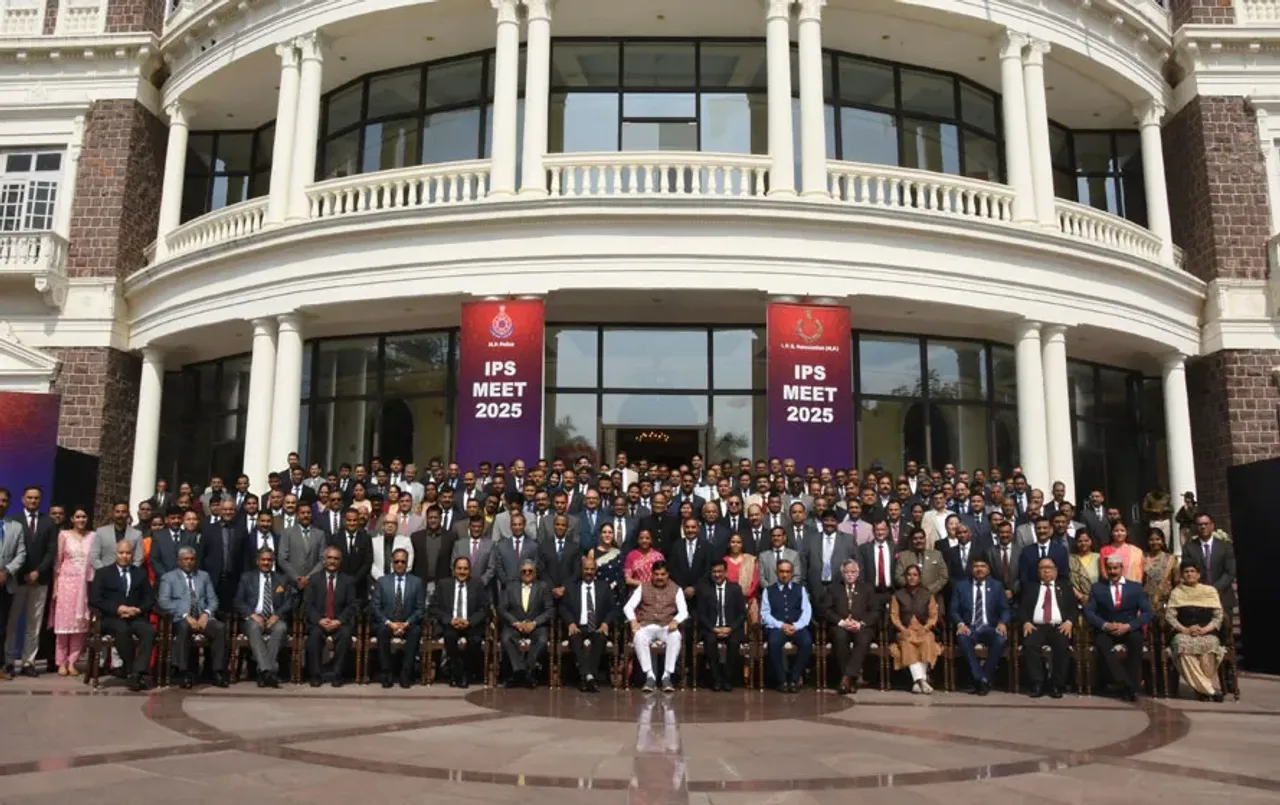 MP IPS Service Meet: CM यादव वे किया पुलिस थानों के लिए पुरस्कार योजना का ऐलान, तीन स्तर पर मिलेंगे पुरस्कार