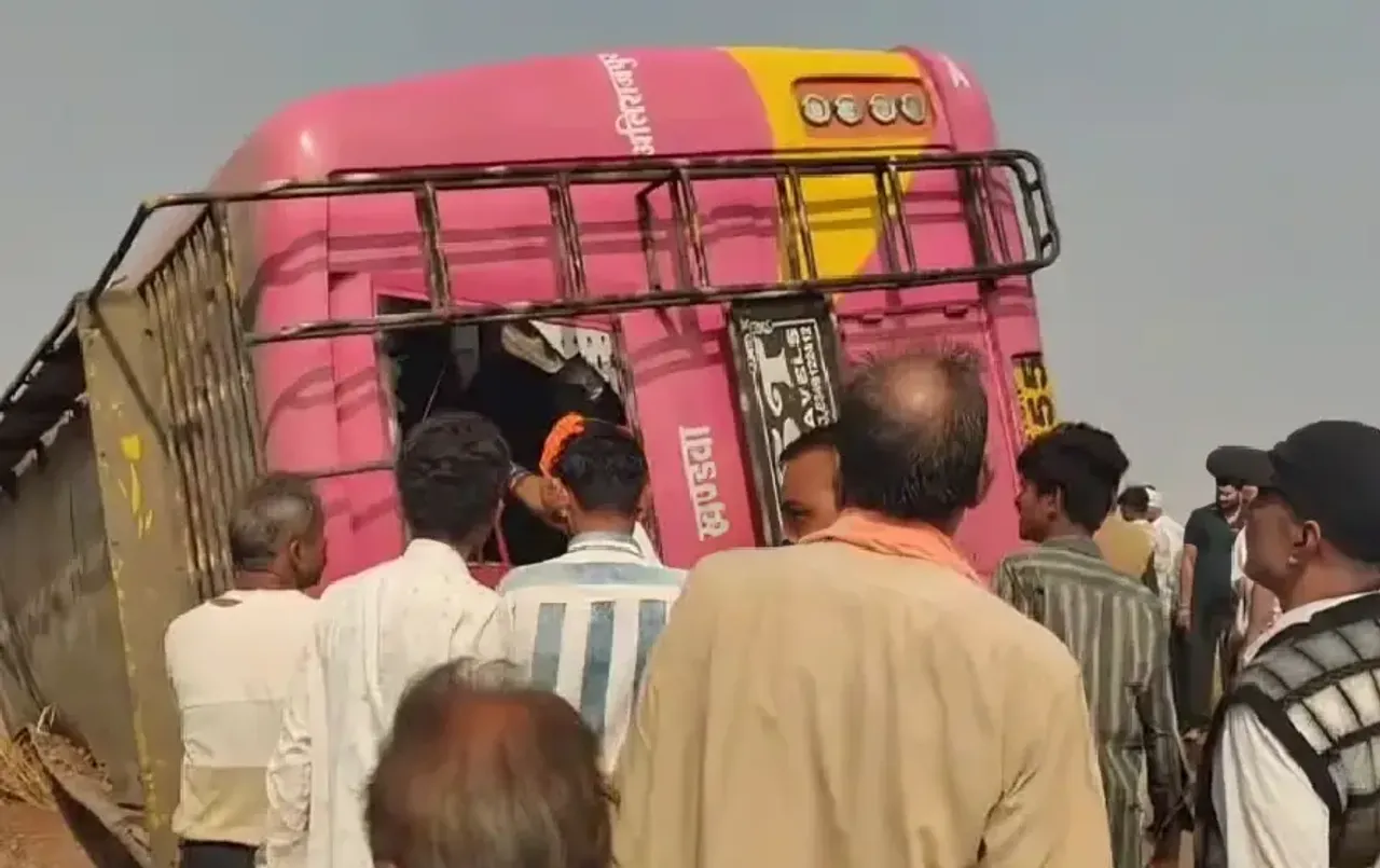 MP Khargone Bus Accident update