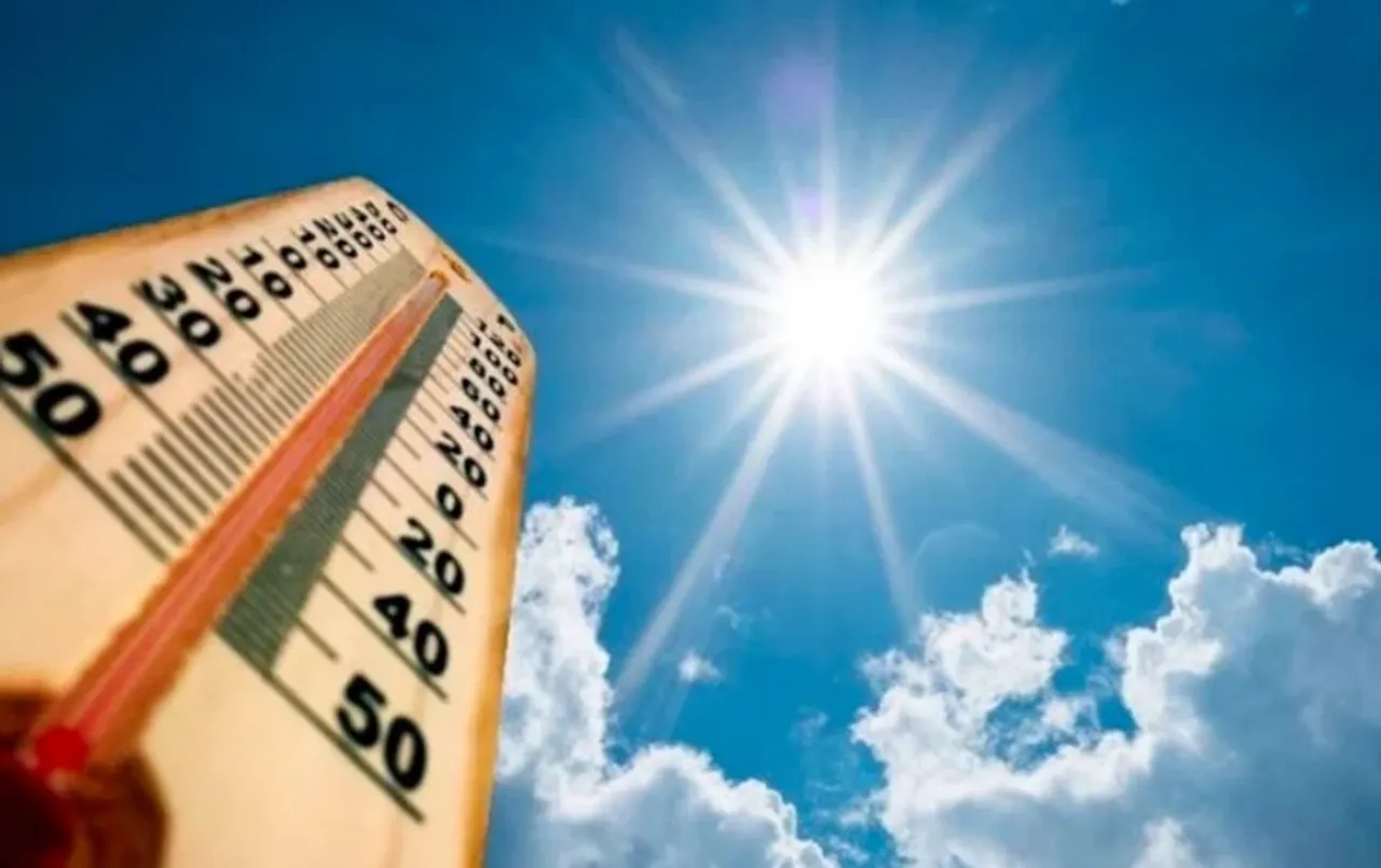 छत्तीसगढ़ मौसम अपडेट: 5 जिलों में चढ़ा पारा, बढ़ी उमस और गर्मी, 5 नवंबर से ठंड देगी दस्तक