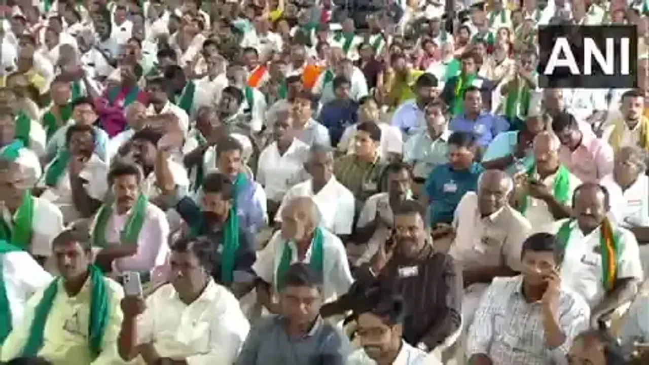 PM Kisan Samman Nidhi 21st Installment: पीएम मोदी ने जारी की 21वीं किस्त, 9 करोड़ से अधिक किसानों को लाभ