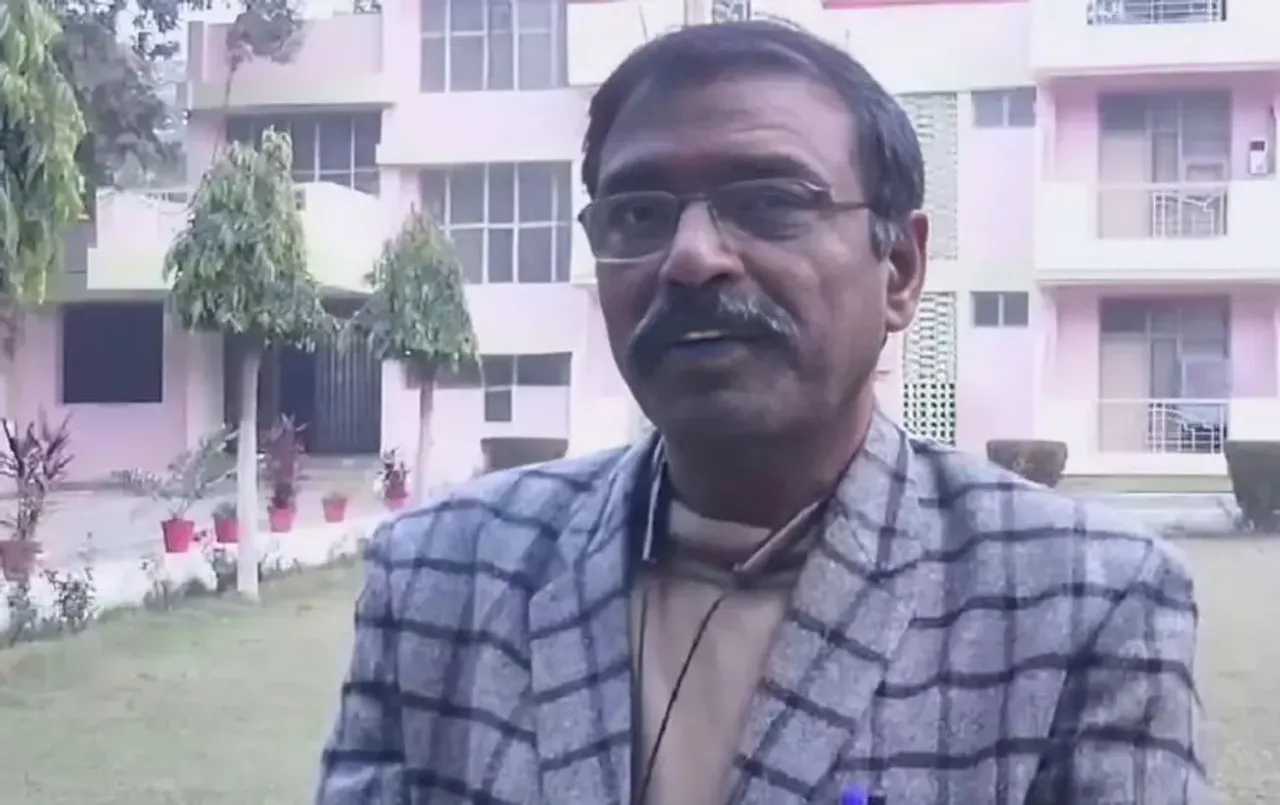 MP में तहसीलदार पर 5 हजार का इनाम: इस केस में है फरार, अब प्रॉपर्टी कुर्क करने के लिए कोर्ट में आवेदन देगी पुलिस