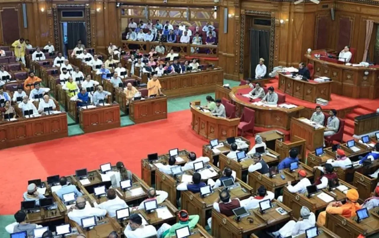 UP Monsoon Session lIve 2025 opposition-questions-school-merger-law-order-journalist-safety