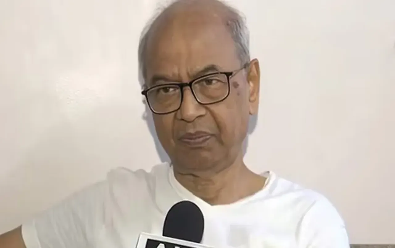 Shoe Attack Explained: CJI BR गवाई पर जूता फेंकने वाले वकील राकेश किशोर ने दी सफाई, बोले- ‘मैं भावनात्मक रूप से आहत था’