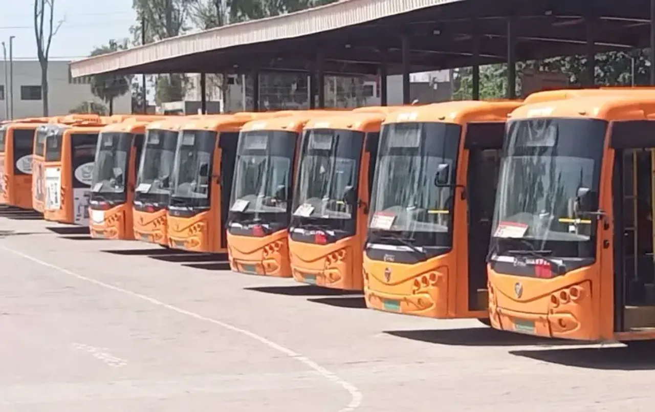 UPRCTC NEWS: रोडवेज की बड़ी कार्रवाई,  ई-बसों में किराया लेकर टिकट न देने पर 31 कंडक्टर निलंबित