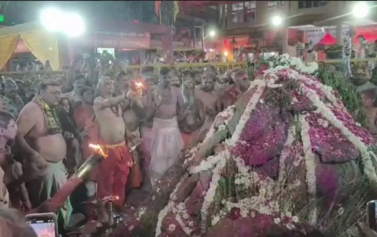 उज्जैन महाकाल में मंदिर समिति खुद करेंगी हर्बल गुलाल की व्यवस्था: बाहर के रंगों पर रोक, पिछले साल हुए हादसे पर फैसला