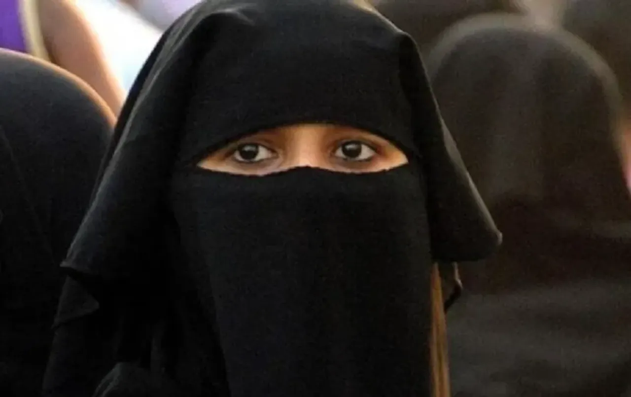 Lucknow Triple Talaq: दहेज में एसी नहीं मिला तो पति ने दे दिया तीन तलाक, महिला ने दर्ज कराई FIR