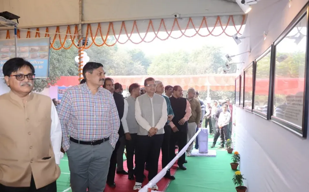 Varanasi News: भारतीय रेलवे में विद्युत् शक्ति के 100 वर्षों का गौरवशाली उत्सव: बरेका में भव्य प्रदर्शनी का आयोजन