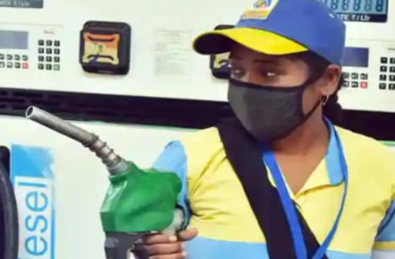 Petrol Diesel Price Today: पेट्रोल-डीजल की कीमतों में कटौती, जानिये अपने शहर का नया भाव