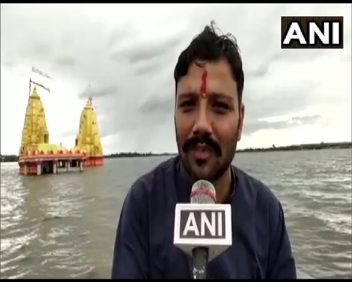 Sangameshwar Temple: जलमग्न हुआ मंदिर, श्रद्धालु नांव के जरिए कर रहे दर्शन, देखें VIDEO