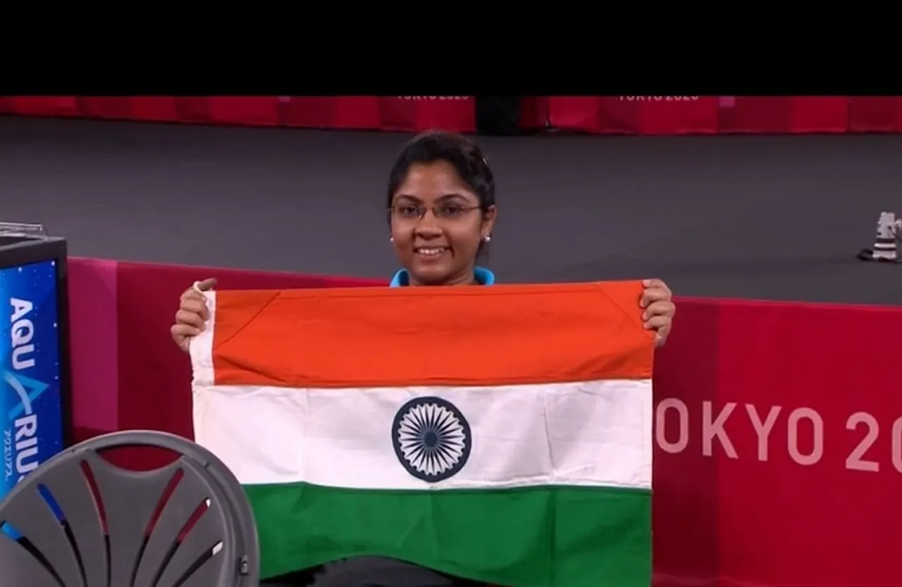 Tokyo Paralympic 2020: भाविनाबेन के पदक जीतने पर जश्न, परिवार के सदस्यों और मित्रों ने गरबा खेलकर जताई खुशी