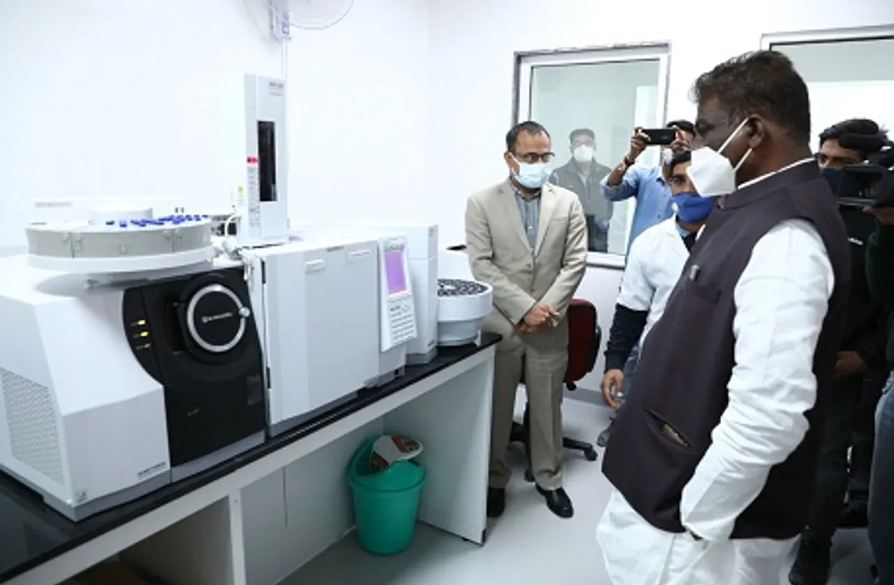 Minister Prabhu Ram Choudhary : निरीक्षण करने पहुंचे मंत्री ने कहा, मिलावटखोरों को छोड़ेंगे नहीं और ईमानदार व्यापारियों को छेड़ेंगे नहीं