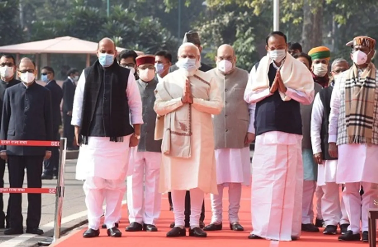 Parliament Attack: संसद पर आतंकी हमले की 19वीं बरसी पर बोले PM मोदी- कायरतापूर्ण हमले को हम कभी नहीं भूलेंगे