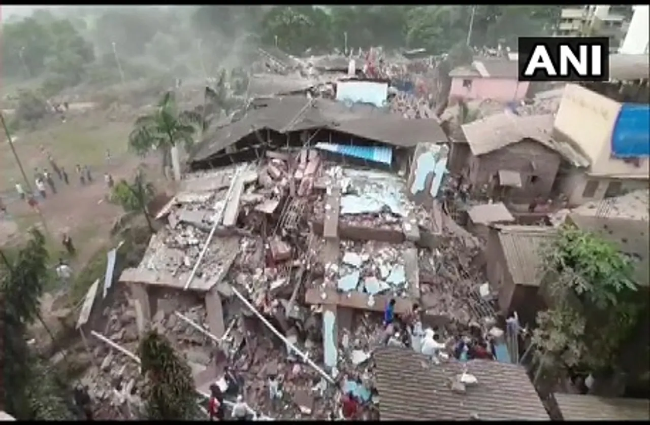 महाराष्ट्र में 5 मंजिला इमारत गिरी, 200 से ज्यादा लोग मलबे में फंसे