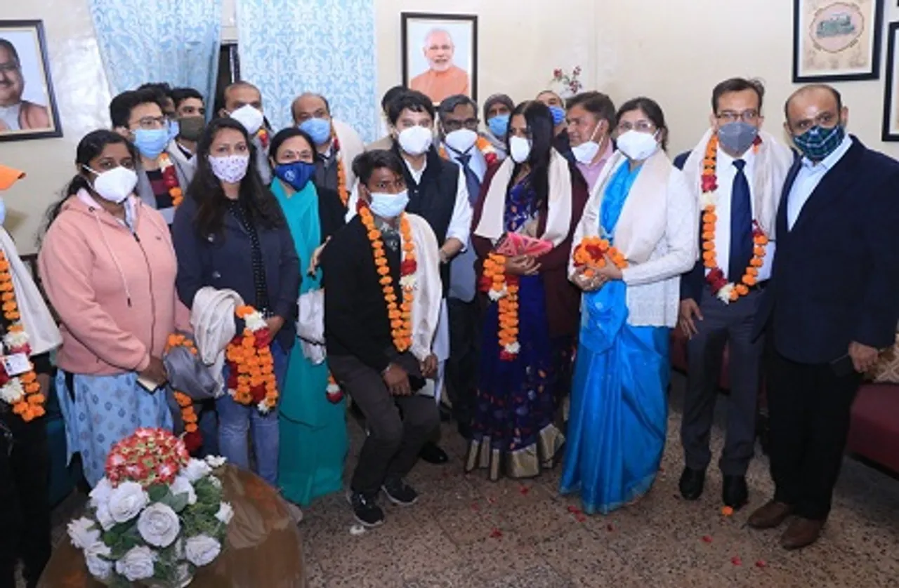 Jyotiraditya Scindia : सिंधिया ने कांग्रेस पर बोला हमला, अतिथि शिक्षकों ने याद दिलाया वादा