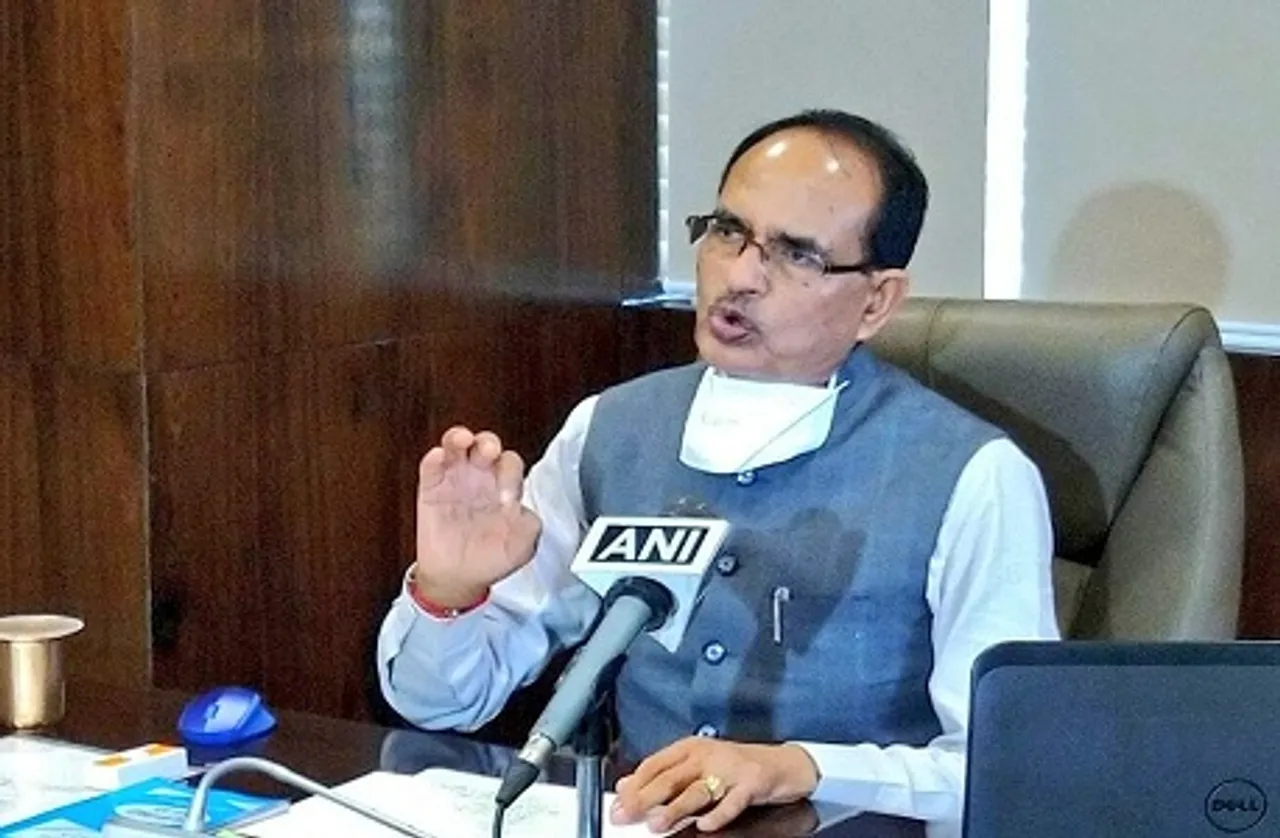 आदिवासी महिलाओं को ​हर महीने मिलेंगे 1 हजार रुपए