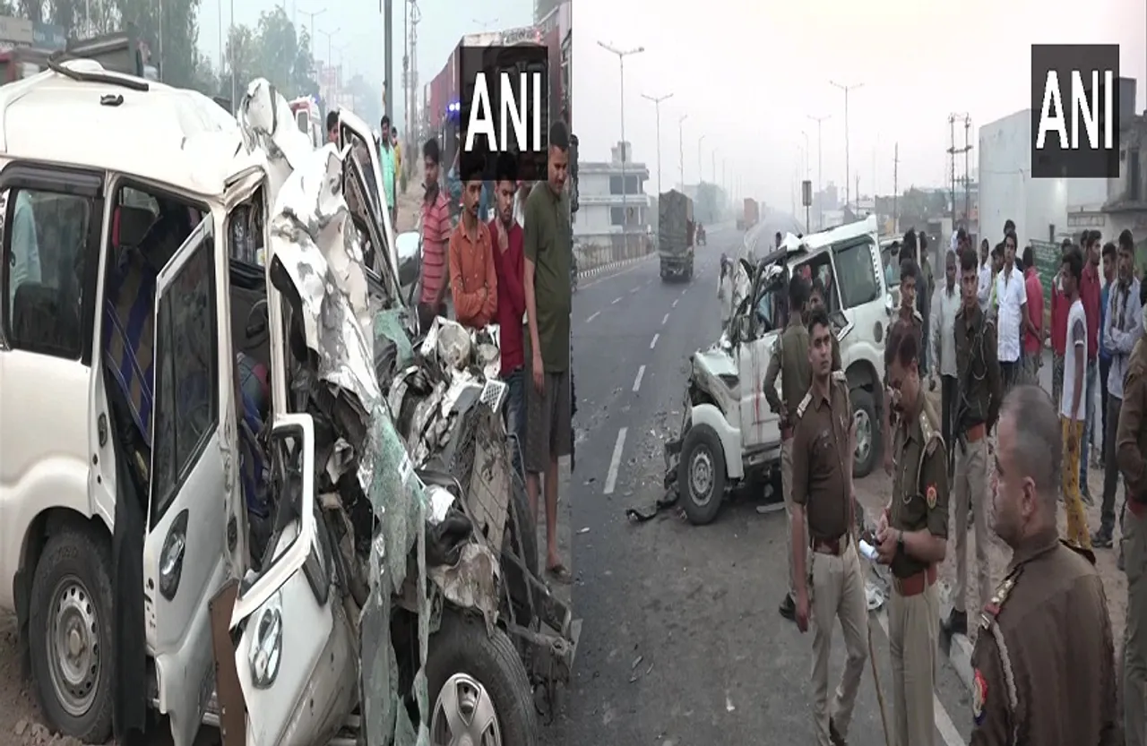 UP Hadsa: आगरा-कानपुर हाइवे पर ट्रक और स्कार्पियो की भिड़ंत, 9 की मौत, 4 घायल
