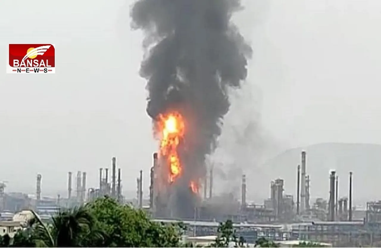 Fire in HPCL Plant: एचपीसीएल प्लांट में लगी आग में 6 वर्कर्स फंसे, मौके पर पहुंची दमकल की गाड़ियां