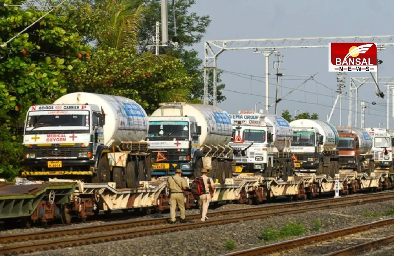 Mission Oxygen: भारतीय रेल ने पूरे देश में 14500 मीट्रिक टन ‘संजीवनी’ पहुंचाई, दिल्ली को मिला सबसे ज्यादा ऑक्सीजन