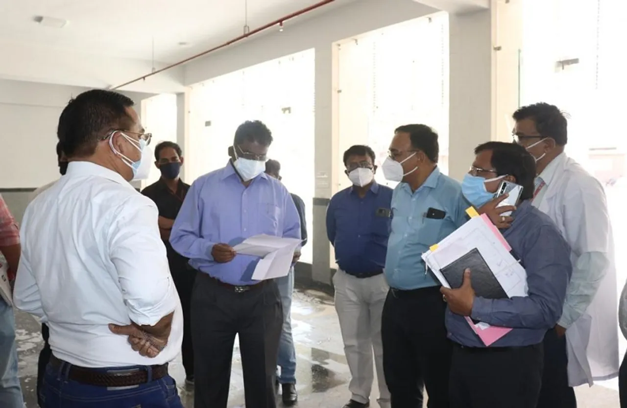 मंत्री डॉ. प्रभुराम चौधरी ने किया कैलाशनाथ काटजू अस्पताल का निरीक्षण