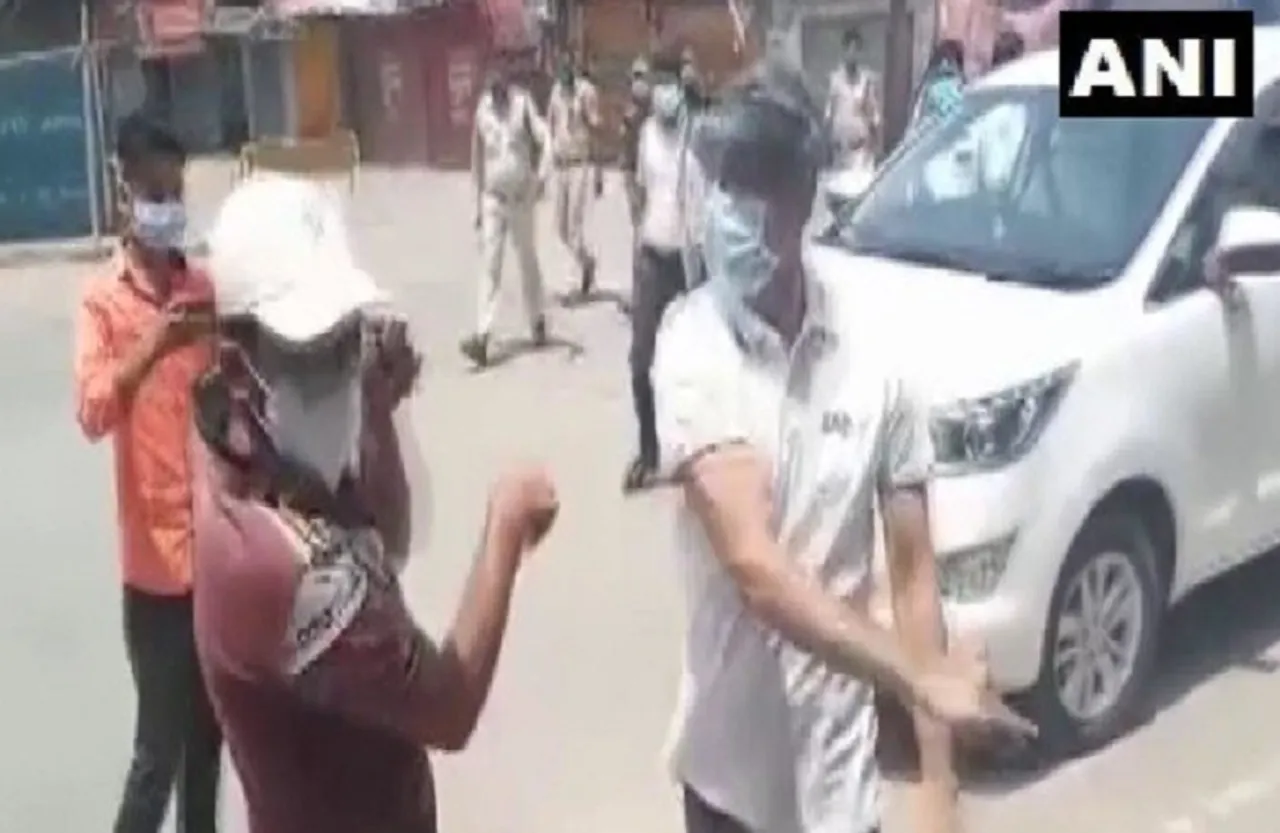 सूरजपुर में युवक को थप्पड़ मारने का मामला, कलेक्टर को हटाया