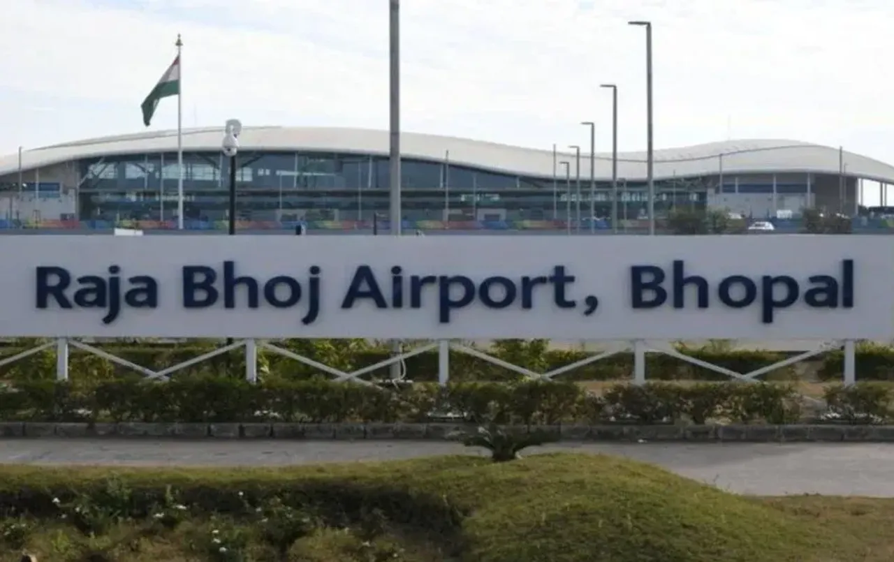 Bhopal Airport Threat: राजा भोज एयरपोर्ट को फिर मिली बम से उड़ाने की धमकी, 6 महीने में चौथी बार आया मेल, FIR दर्ज