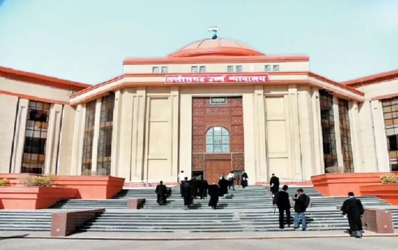 Bilaspur High Court: अपोलो के डॉक्‍टरों ने FIR को दी चुनौती, हाईकोर्ट ने कहा- ऐसे में डॉक्‍टर इलाज करना छोड़ देंगे!