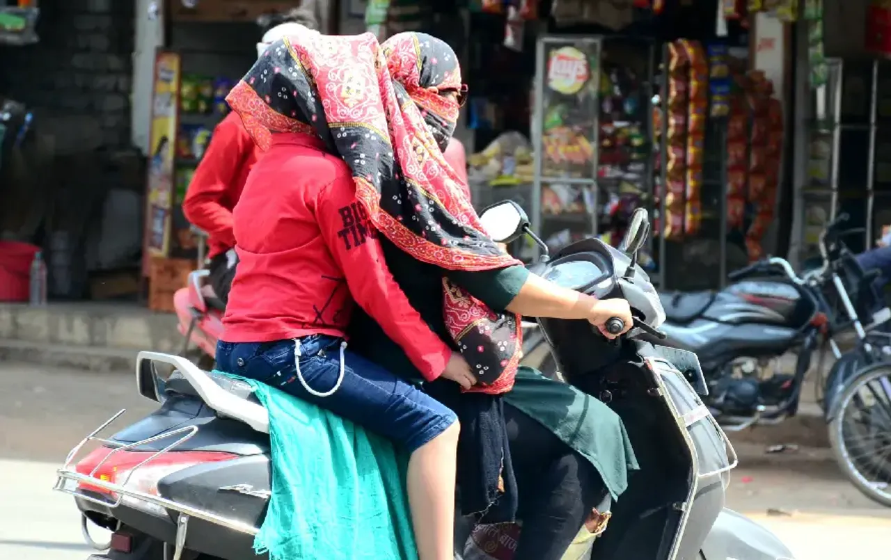 MP Weather Today: छुट्टी के दिन टेंपरेचर देखकर निकलें बाहर, गर्म हवाएं बढ़ाएंगी परेशानी, 6 मई से बारिश के आसार