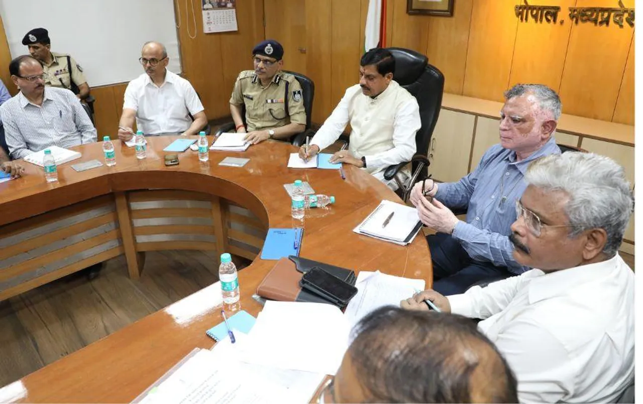 कानून व्यवस्था पर सीएम सख्त: सीहोर,आगर मालवा और अशोकनगर SP को फोर्स लीव का फरमान, इछावर TI सस्पेंड