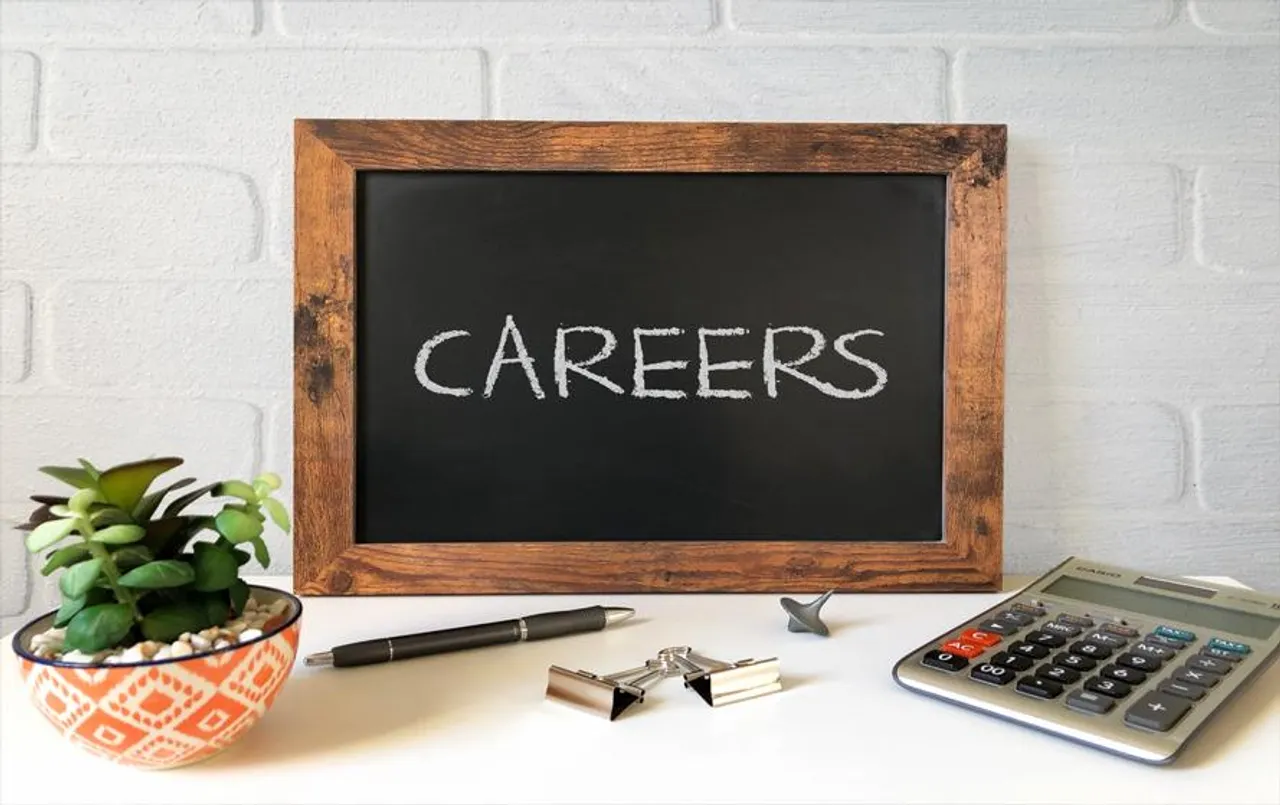 Career Tips For Student: करियर में सफलता पाने के लिए अपने पैशन को बनाये प्रोफ़ेशन, मनपसंद कोर्स दिलाएंगे सफलता