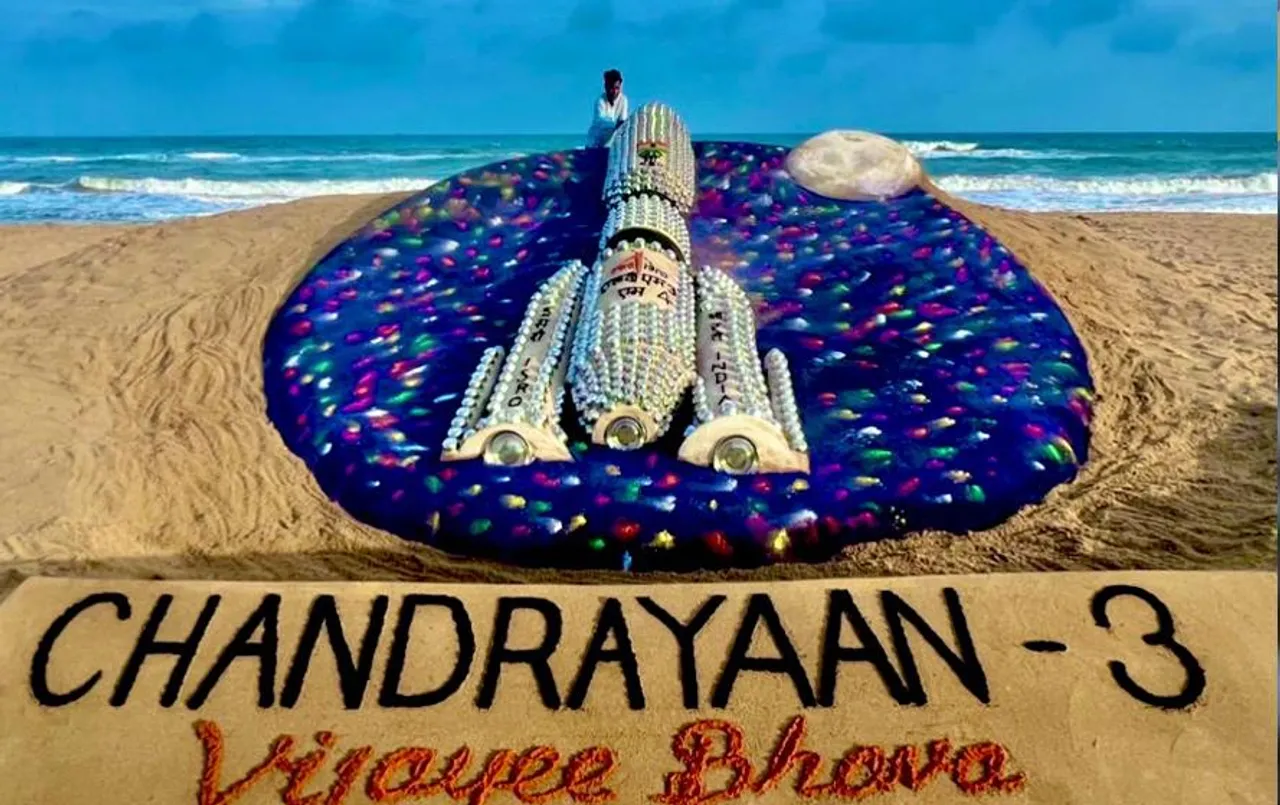 Chandrayaan 3: सुदर्शन पटनायक ने रेत पर बनाया 'Chandrayaan-3', सोशल मीडिया पर छा गई तस्वीर