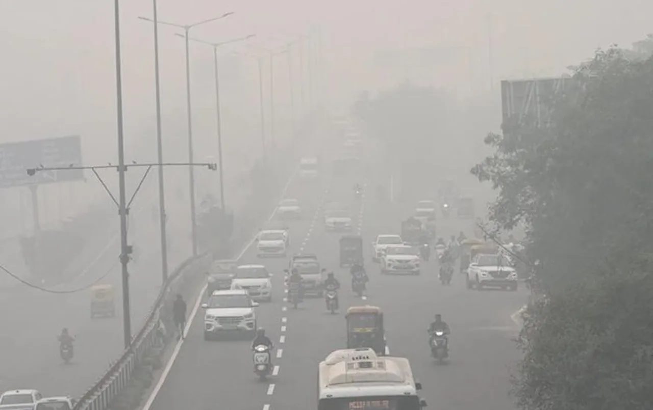 Delhi Air Quality: दिवाली से पहले जहरीली हवा से राजधानी को मिलेगी राहत, जानिए रिपोर्ट में