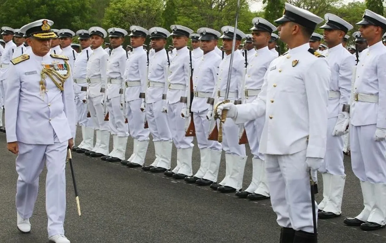 ICG Recruitment 2023: इंडियन कोस्ट कार्ड में निकली भर्ती, ऑनलाइन और ऑफलाइन कर सकते हैं आवेदन