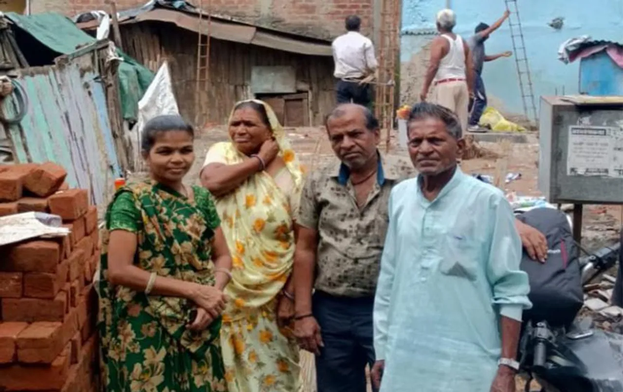 MP News: मकान मालिक का दिखा अनोखा अंदाज, किराएदारों को 1 रुपये में सौंपा पुश्तैनी मकान